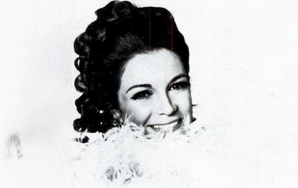A black and white portrait photo of Connie Francis.